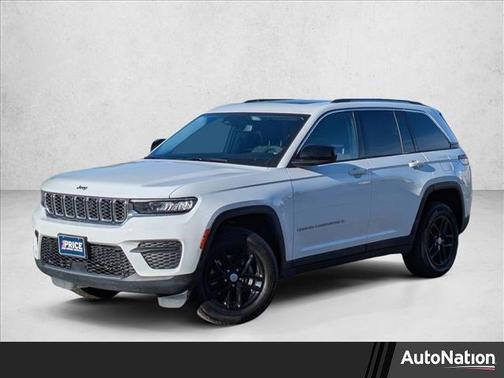 2023 Jeep Grand Cherokee Laredo