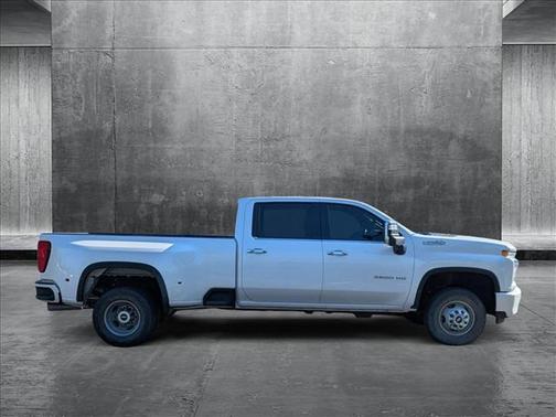 2022 Chevrolet Silverado 3500 High Country