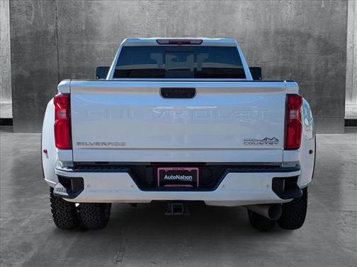2022 Chevrolet Silverado 3500 High Country