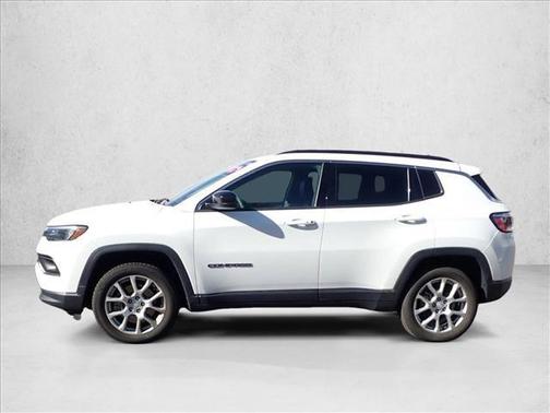 Bright White Clearcoat 2023 Jeep Compass Latitude Lux