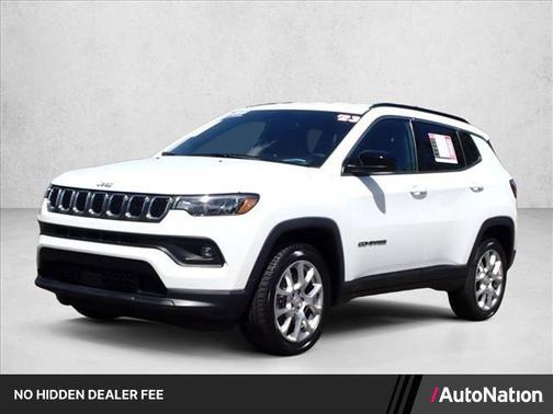 Bright White Clearcoat 2023 Jeep Compass Latitude Lux