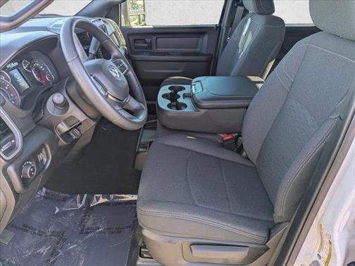 2026 RAM 3500 Tradesman Crew Cab 4x4 6'4' Box