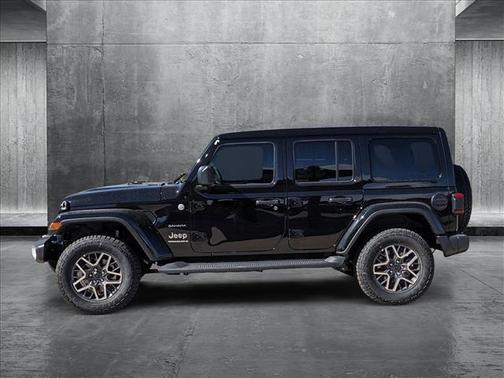 2024 Jeep Wrangler 4-Door Sahara 4x4