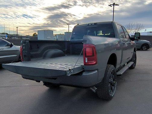 2026 RAM 2500 Laramie Crew Cab 4x4 6'4' Box