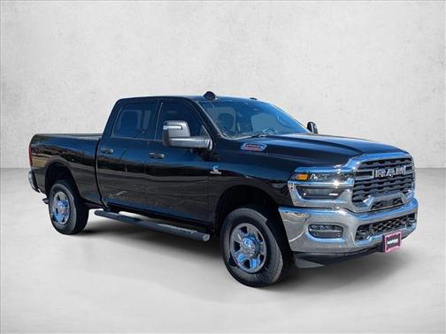 2025 RAM 2500 Tradesman Crew Cab 4x4 6'4' Box