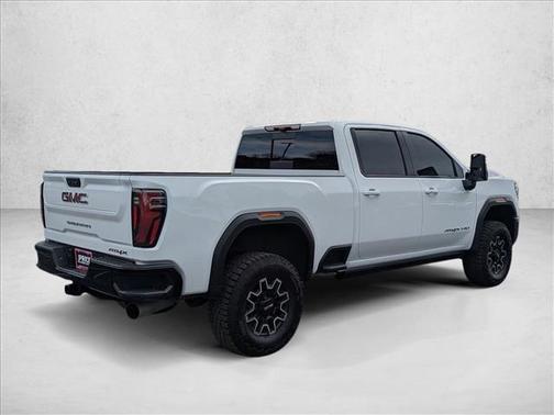 2025 GMC Sierra 2500 AT4X