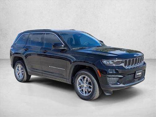 2026 Jeep Grand Cherokee Altitude