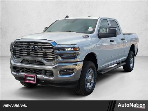 2026 RAM 2500 Tradesman Crew Cab 4x4 6'4' Box