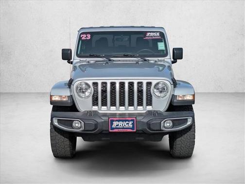 2023 Jeep Gladiator Overland