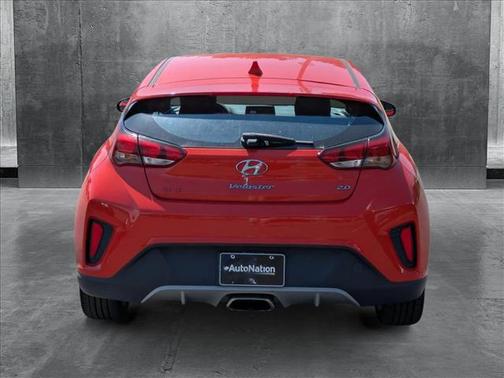2019 Hyundai Veloster 2