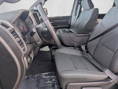 2026 RAM 1500 Warlock Crew Cab 4x4 5'7' Box