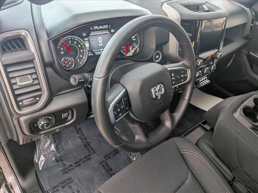 2026 RAM 1500 Warlock Crew Cab 4x4 5'7' Box