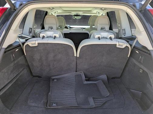2018 Volvo XC90 Hybrid T8 Inscription