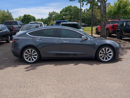 2019 Tesla Model 3 Long Range