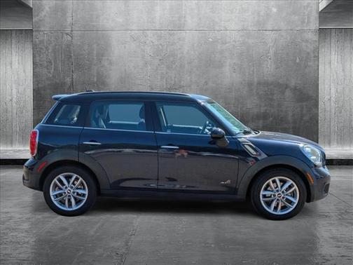 2011 MINI Cooper S Countryman Base