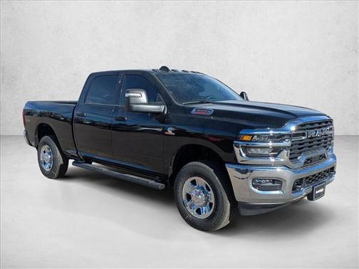 2026 RAM 3500 Tradesman Crew Cab 4x4 6'4' Box