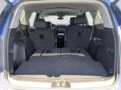 2023 GMC Acadia AWD AT4