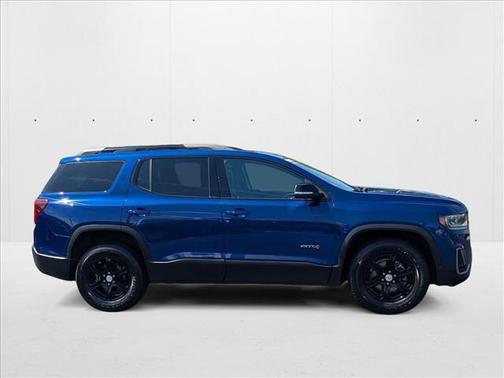 2023 GMC Acadia AWD AT4