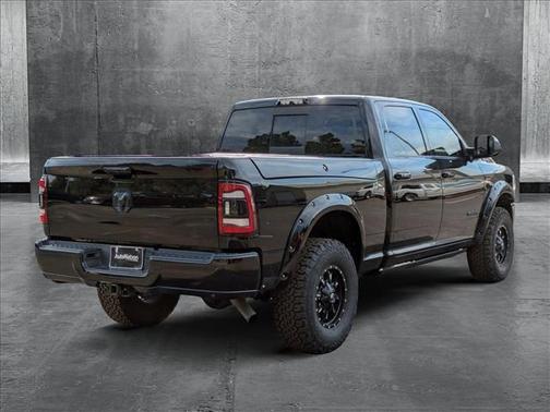 2019 RAM 2500 Laramie Crew Cab 4x4 6'4' Box