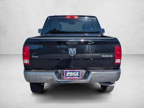 Diamond Black Crystal Pearlcoat 2024 RAM 1500 Classic SLT