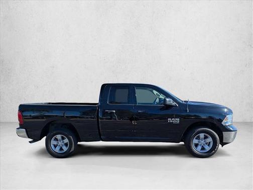 Diamond Black Crystal Pearlcoat 2024 RAM 1500 Classic SLT