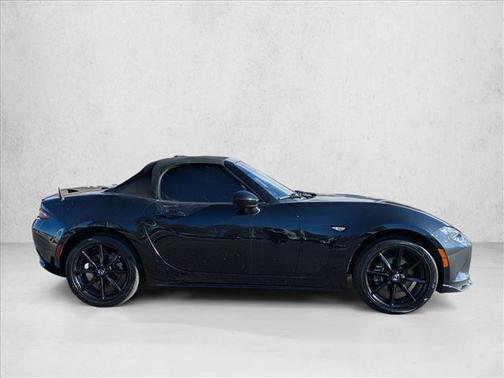 2021 Mazda MX-5 Miata Club