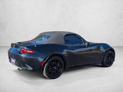 2021 Mazda MX-5 Miata Club