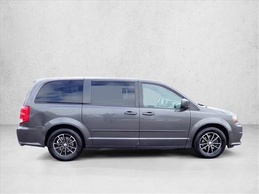 Granite Crystal Metallic Clearcoat 2016 Dodge Grand Caravan AVP/SE