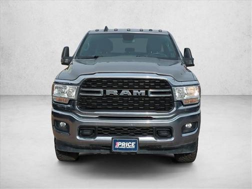 2023 RAM 2500 Big Horn Crew Cab 4x4 8' Box