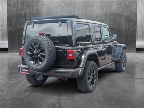 2025 Jeep Wrangler 4xe Base