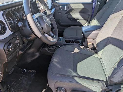 2026 Jeep Gladiator Willys 4x4