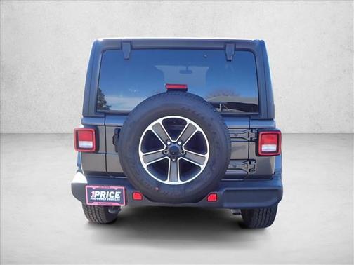 2023 Jeep Wrangler 4-Door Sahara 4x4