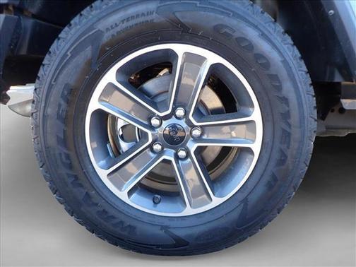 2023 Jeep Wrangler 4-Door Sahara 4x4