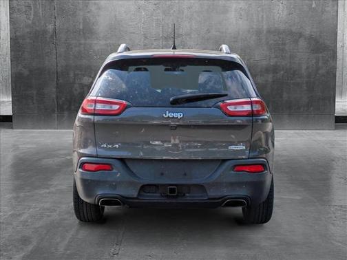 2018 Jeep Cherokee Latitude Plus
