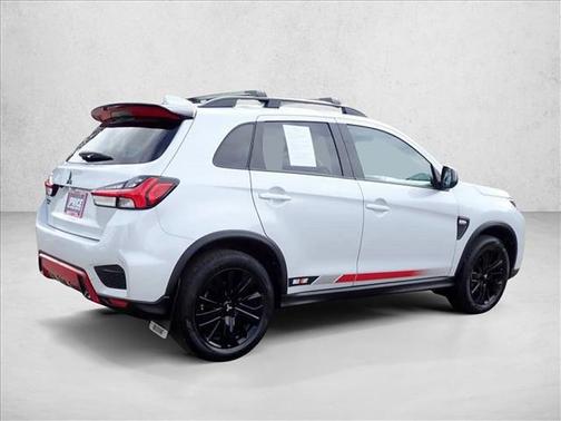 White Diamond 2023 Mitsubishi Outlander Sport 2.0 LE