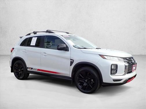 White Diamond 2023 Mitsubishi Outlander Sport 2.0 LE