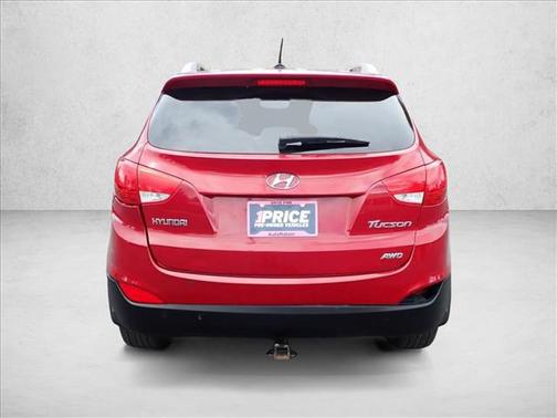 Garnet Red 2012 Hyundai TUCSON GLS