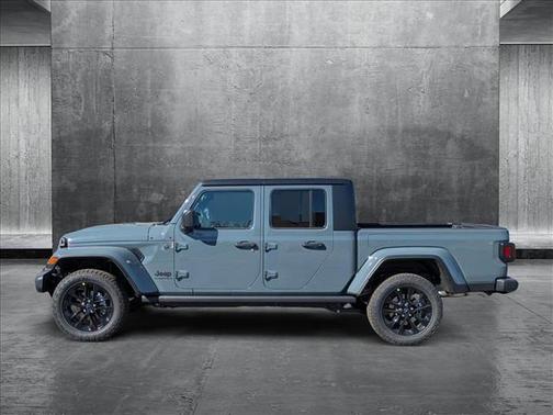 2025 Jeep Gladiator Nighthawk