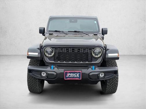 Granite Crystal Metallic Clearcoat 2024 Jeep Wrangler 4xe Willys
