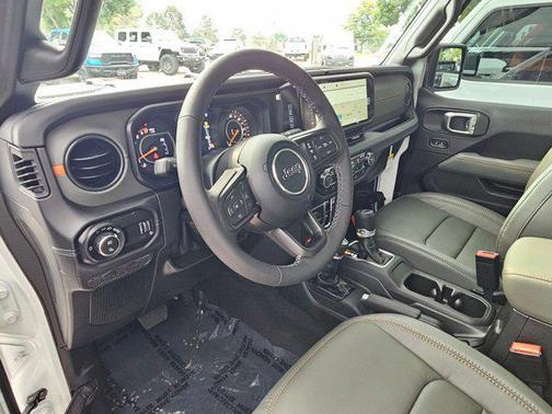 2025 Jeep Gladiator Mojave