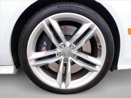 Ibis White 2015 Audi S7 4.0T