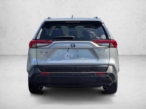 2021 Toyota RAV4 Hybrid SE