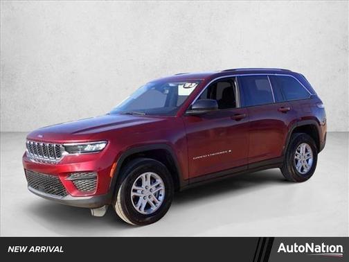 2023 Jeep Grand Cherokee Laredo