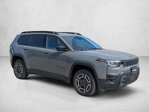 2026 Jeep Cherokee Laredo 4x4