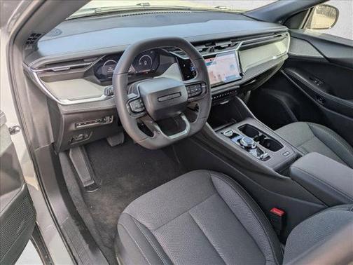 2026 Jeep Cherokee Laredo 4x4