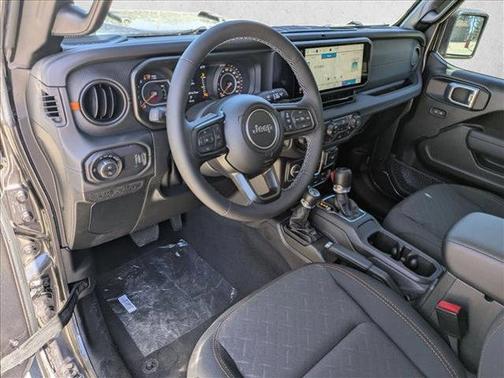 Granite Crystal Metallic Clearcoat 2026 Jeep Gladiator Mojave 4x4