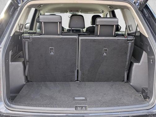 2024 Volkswagen Atlas 2.0T SE w/Technology 4MOTION