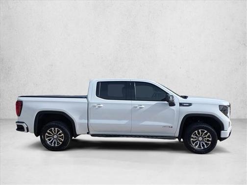 Summit White 2023 GMC Sierra 1500 AT4