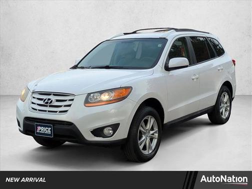 2011 Hyundai SANTA FE SE