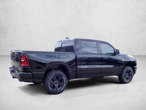 Diamond Black Crystal Pearlcoat 2026 RAM 1500 Warlock Crew Cab 4x4 5'7' Box